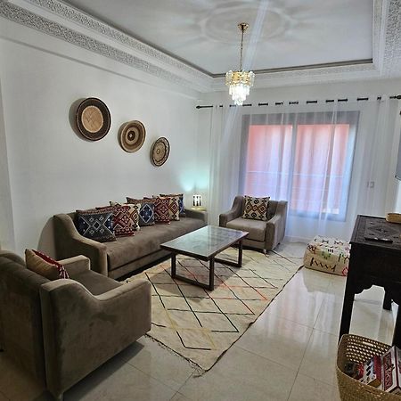 Charming Apartment In เอสเซาอิรา ภายนอก รูปภาพ