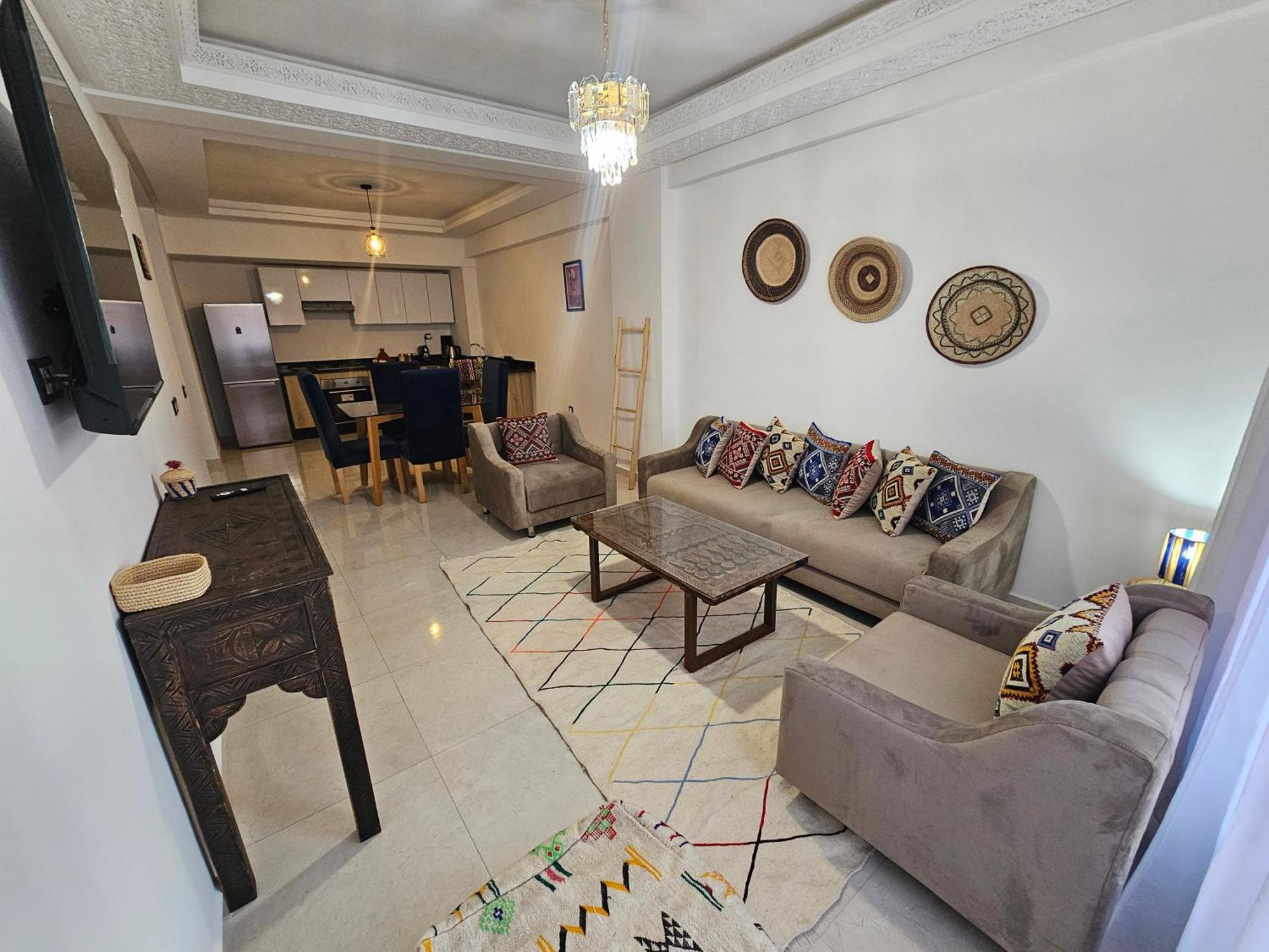 Charming Apartment In เอสเซาอิรา ภายนอก รูปภาพ