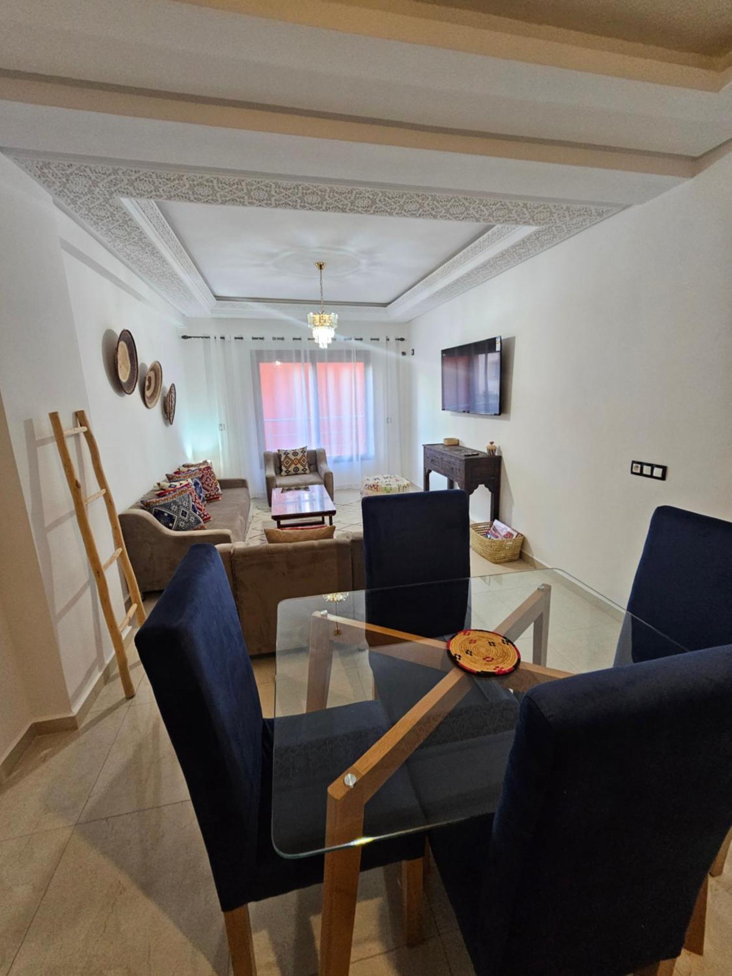 Charming Apartment In เอสเซาอิรา ภายนอก รูปภาพ